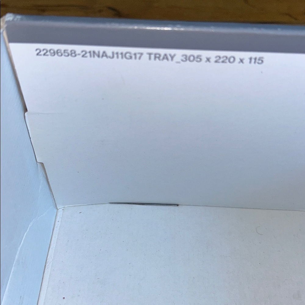 Jordan Retro 11 Empty Box - Picture 5 of 6